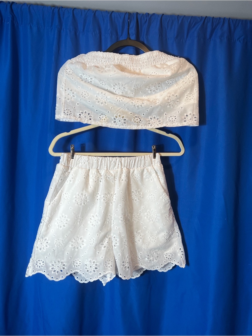 Women's White Strapless Eyelet top and shorts - Picture 3 of 4